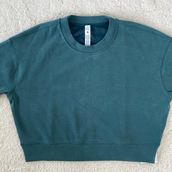 ❤️ Lululemon Perfectly Oversized Cropped Crew *Softstreme Storm Teal Size 6 NWT - Picture 7 of 7